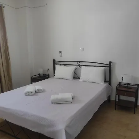 Mama's House איוס חורה